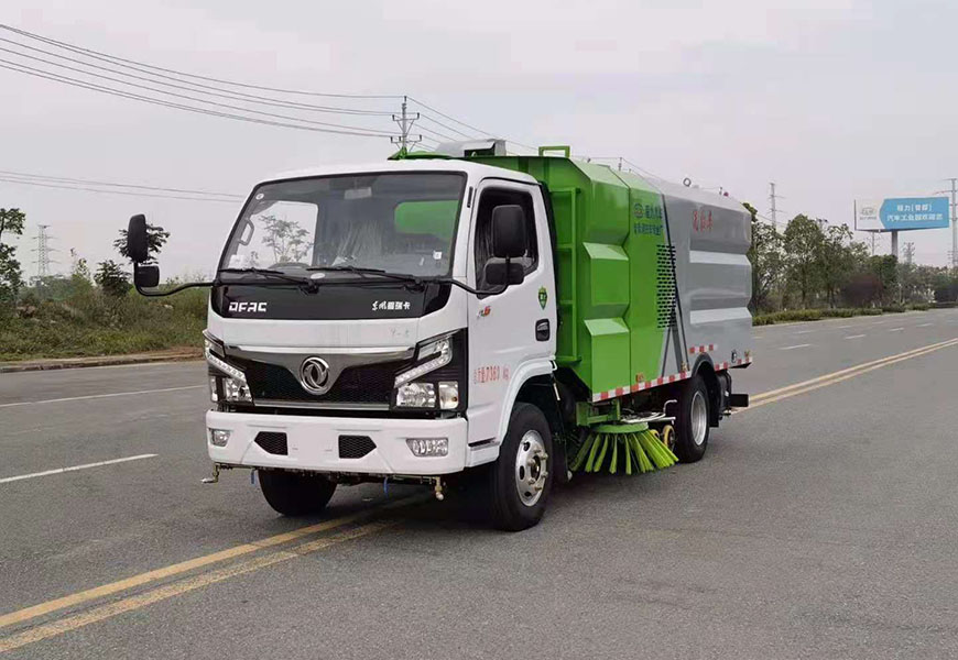 國(guó)六東風(fēng)福瑞卡5方洗掃車