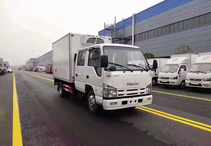 五十鈴雙排座冷藏車